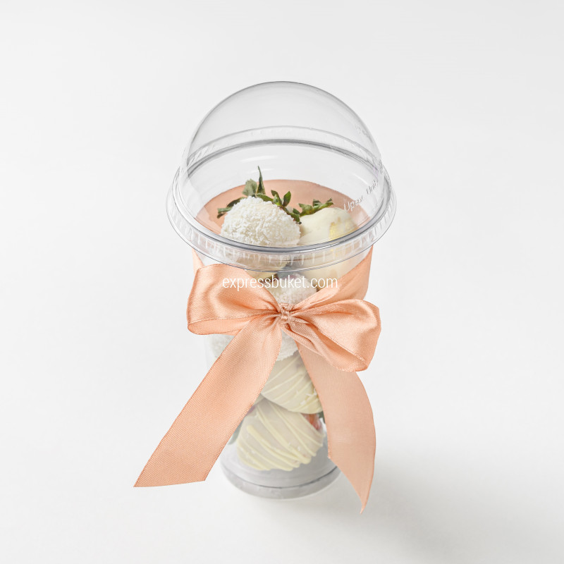 Набор клубника в стакане 1