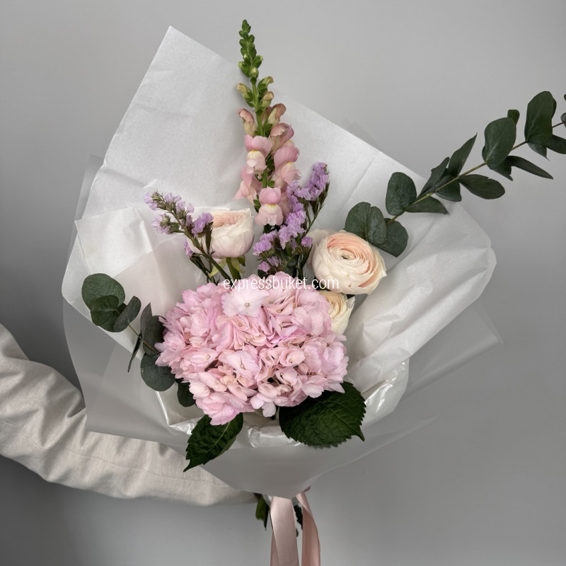 Розовый сад